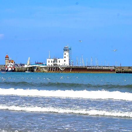 Blue Lighthouse Appartamento Scarborough Esterno foto