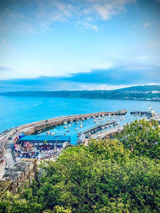 Blue Lighthouse Appartamento Scarborough Esterno foto